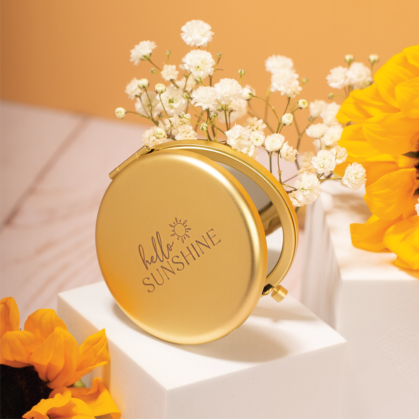 Sunflower-Themed Luxury 15-Piece Gift Box